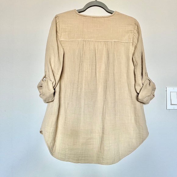 Soft Surroundings Gauze Cotton Vneck Tunic Top Roll-tab Sleeves Beige Tan Size M - Picture 5 of 6